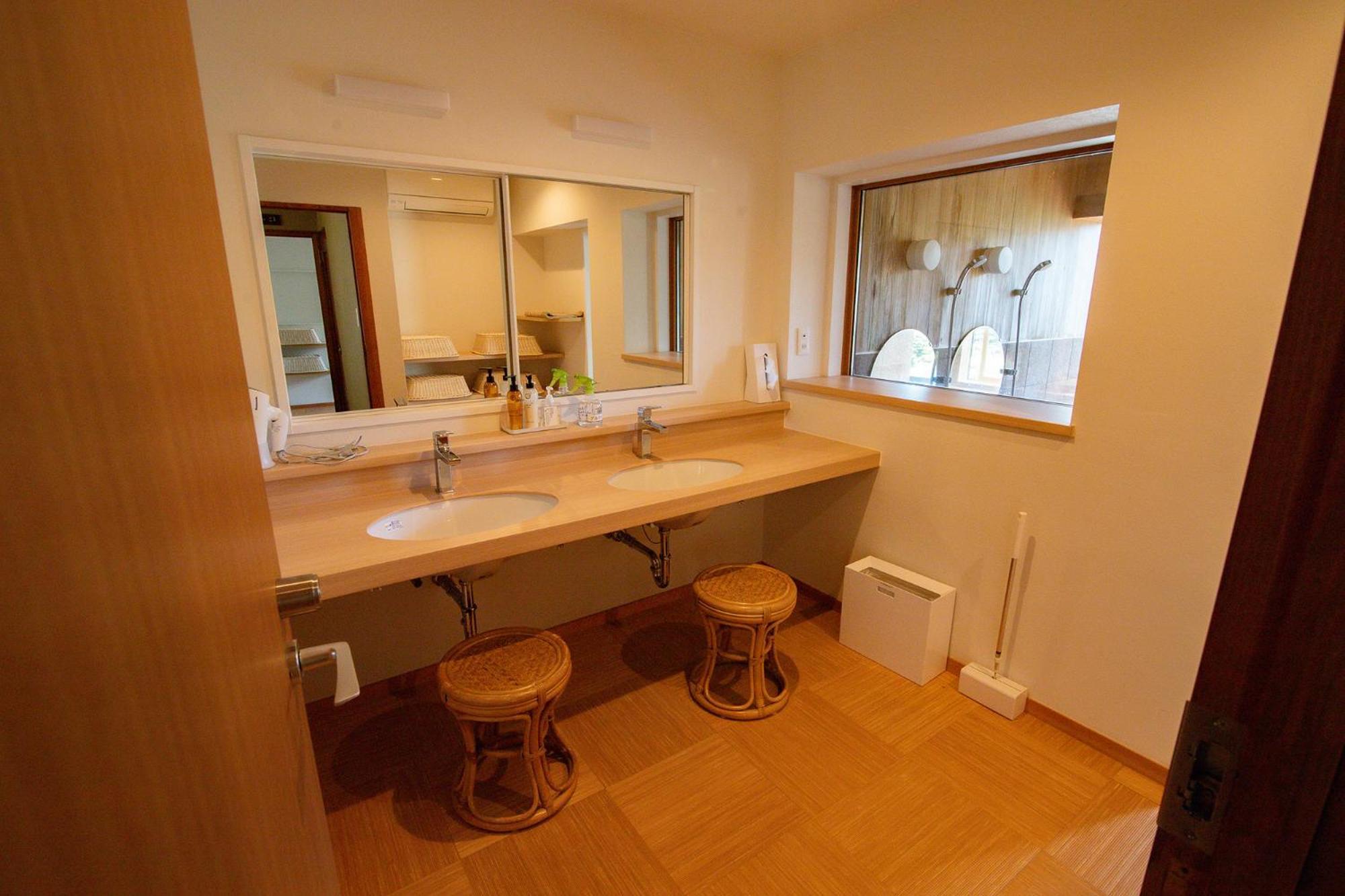 Chigira Jinsentei Hotell Shibukawa Exteriör bild